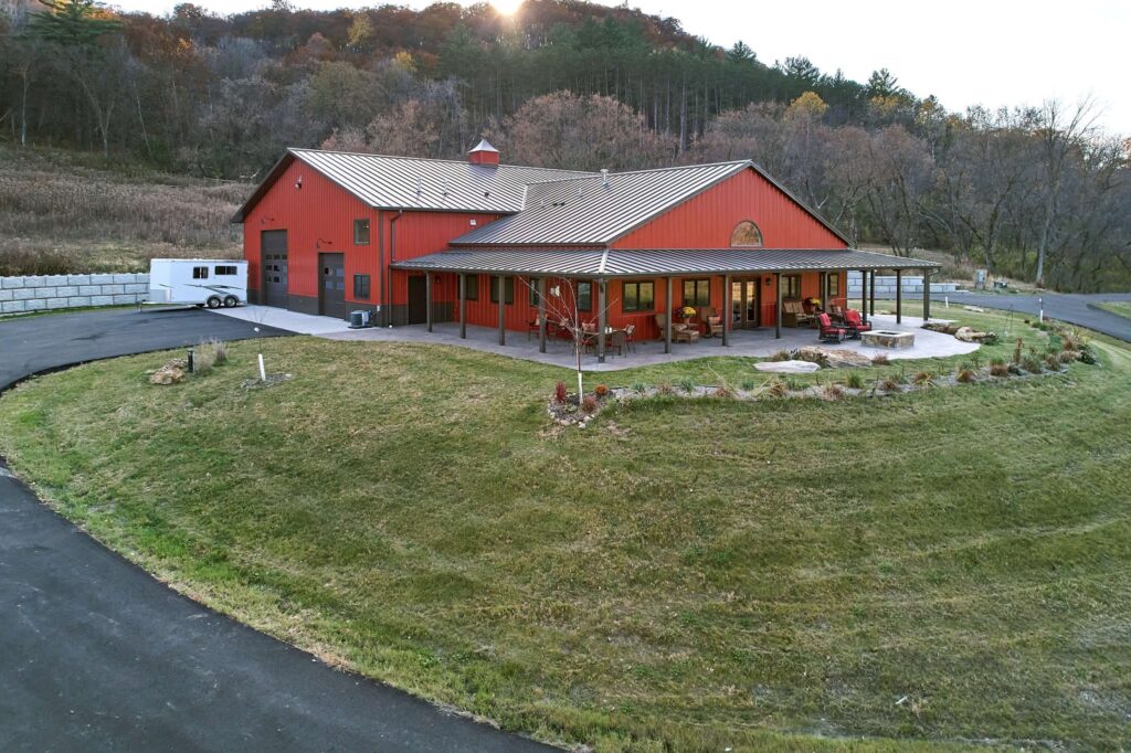 Barndominium projects in East Tennessee. From plans to finish, we build it all. 